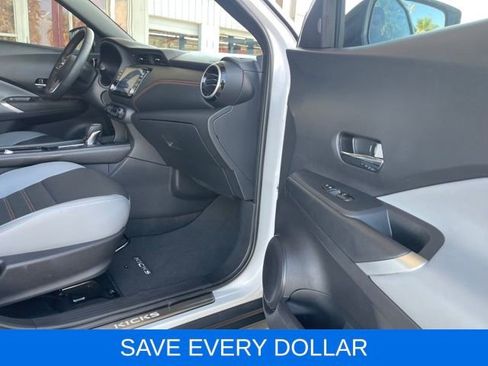 Used 2024 Nissan Kicks SR w/ SR Premium Package FWD image 20