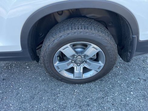 Used 2025 Honda Ridgeline RTL image 32