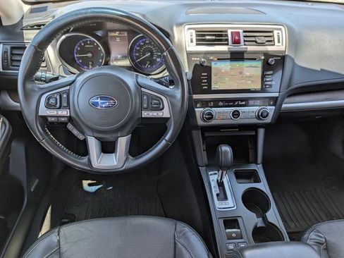 Used 2017 Subaru Outback 3.6R Limited AWD/4WD image 19