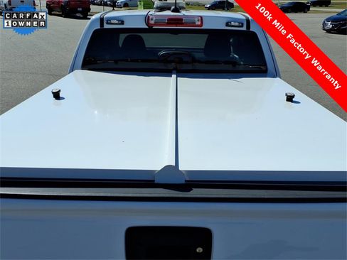 Used 2022 Chevrolet Colorado LT w/ Fleet Safety Package image 11