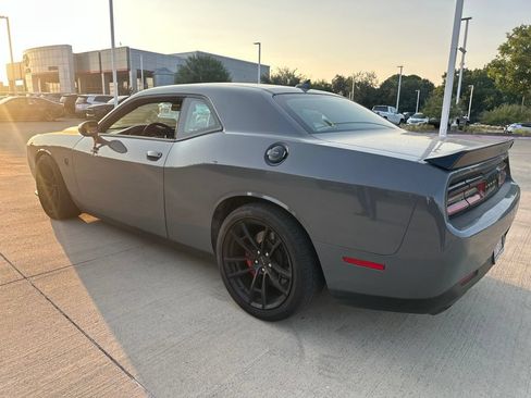 Used 2023 Dodge Challenger SRT Hellcat RWD image 7