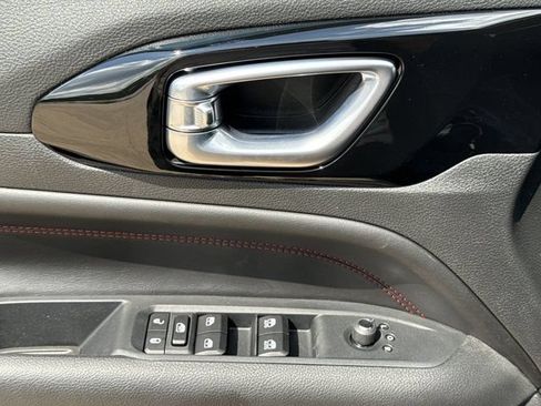 New 2026 Jeep Compass Trailhawk AWD/4WD image 14