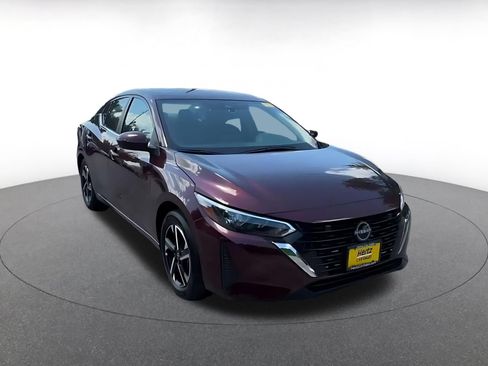 Used 2025 Nissan Sentra SV FWD image 3
