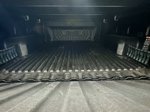 Used 2023 GMC Sierra 1500 Elevation AWD/4WD image 30