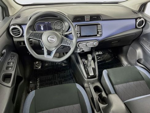Used 2024 Nissan Versa SV w/ Trunk Package image 20