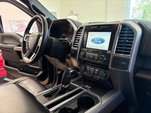 Used 2015 Ford F150 Lariat AWD/4WD image 33