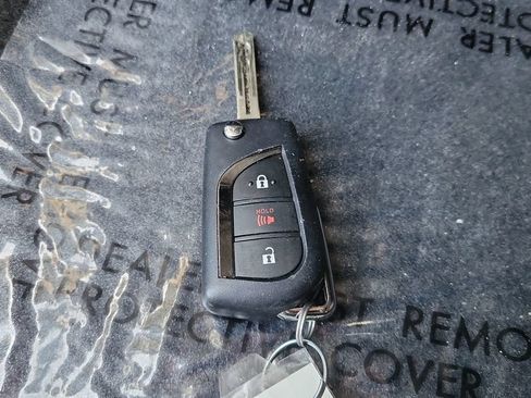 Used 2025 Toyota RAV4 LE FWD image 24