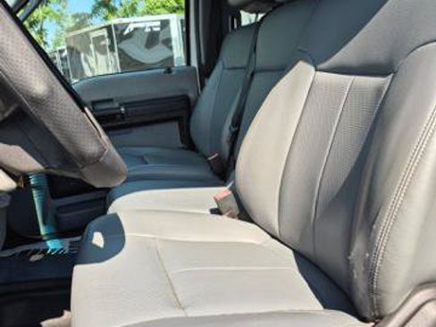 Used 2015 Ford F250 XL w/ Power Equipment Group AWD/4WD image 10