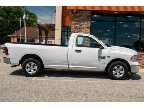 Used 2020 RAM 1500 Tradesman w/ Popular Equipment Group RWD image 2