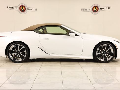 Used 2022 Lexus LC 500 Convertible w/ Touring Package RWD image 37