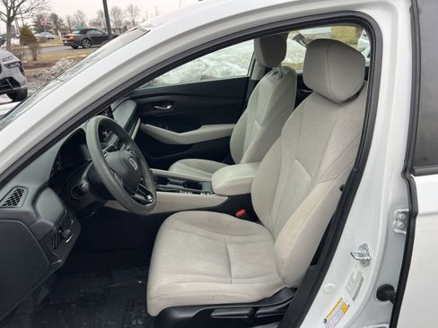 Used 2023 Honda Accord LX image 13