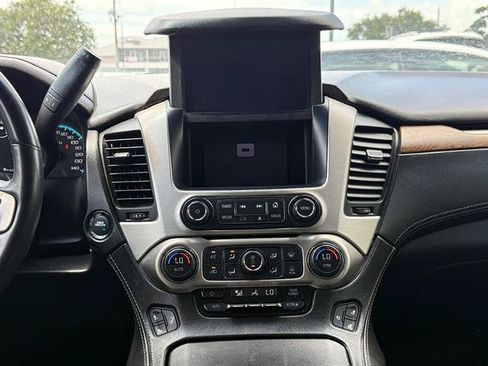 Used 2020 GMC Yukon XL Denali w/ Enhanced Security Package RWD image 14
