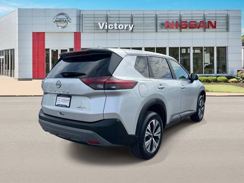 Used 2023 Nissan Rogue SV AWD/4WD image 3