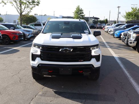 Used 2024 Chevrolet Silverado 1500 LT Trail Boss w/ Protection Package AWD/4WD image 15