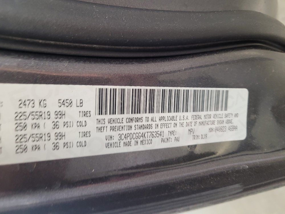 Used 2019 Dodge Journey Crossroad FWD image 33