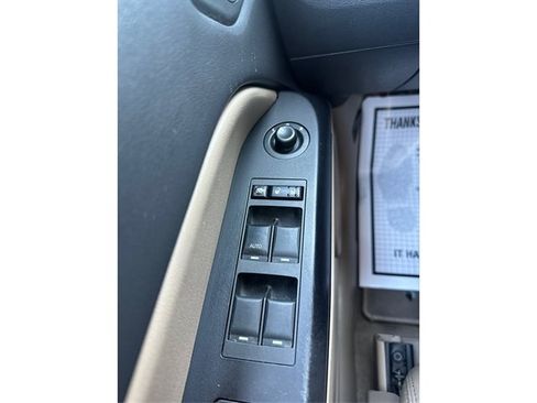 Used 2017 Jeep Patriot High Altitude FWD image 32