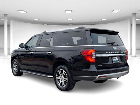 Certified 2023 Ford Expedition Max Limited image 3