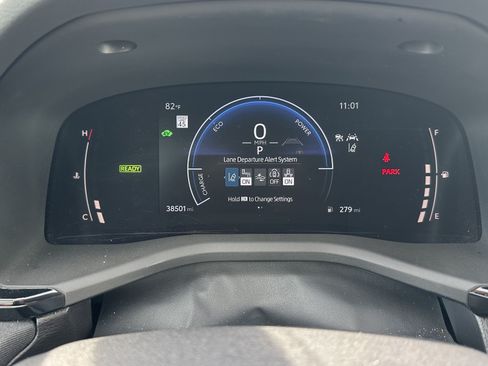 Used 2025 Toyota Camry LE FWD image 22
