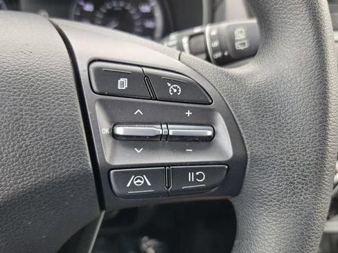 Used 2023 Hyundai Kona SEL FWD image 23