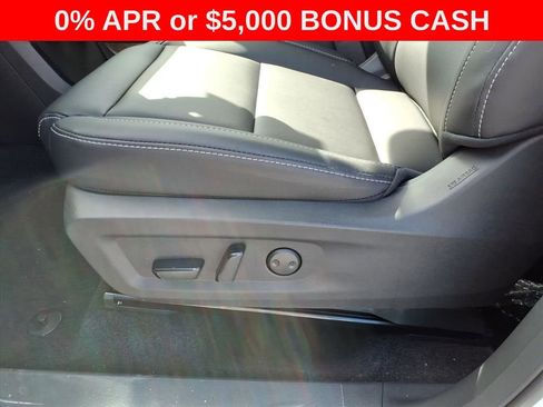 New 2025 Nissan Murano SV w/ Cargo Package image 14