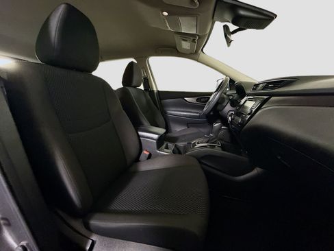Used 2020 Nissan Rogue Sport S w/ Appearance Package FWD image 28