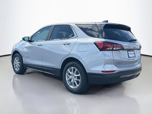 Used 2022 Chevrolet Equinox LT AWD/4WD image 13