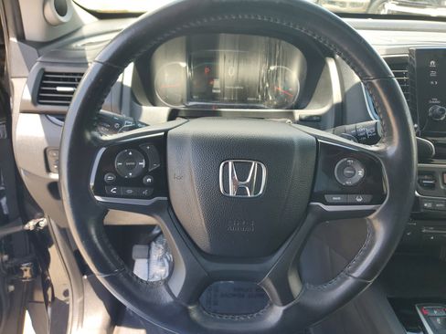 Used 2022 Honda Pilot Touring image 23