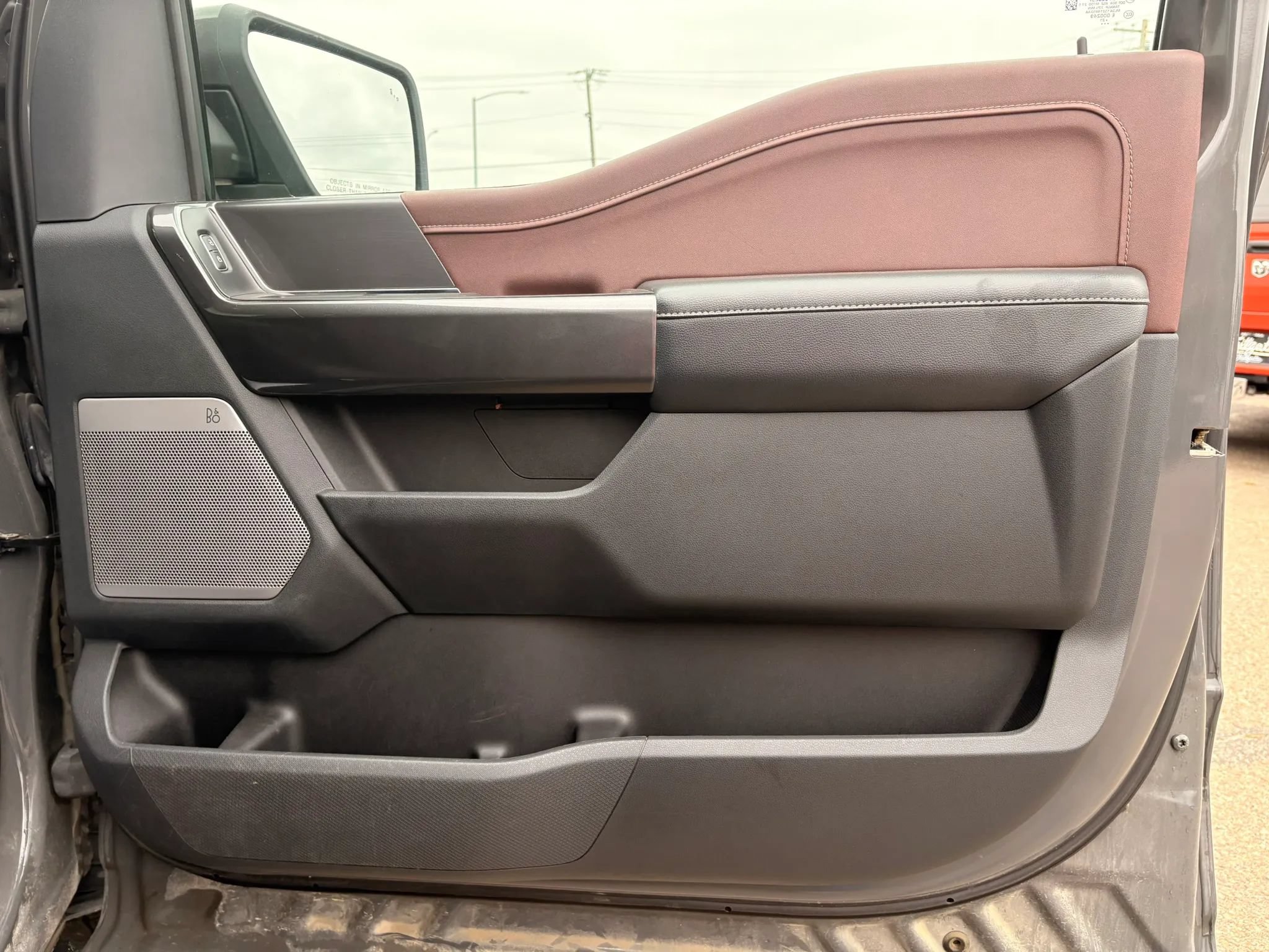 Used 2021 Ford F150 Lariat AWD/4WD image 11