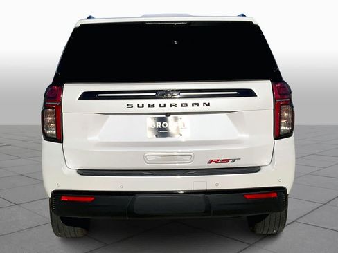 Used 2023 Chevrolet Suburban RST w/ Luxury Package image 5