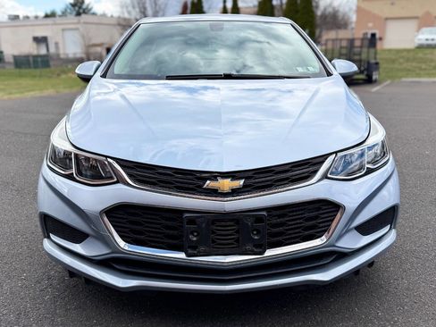 Used 2017 Chevrolet Cruze LS image 3