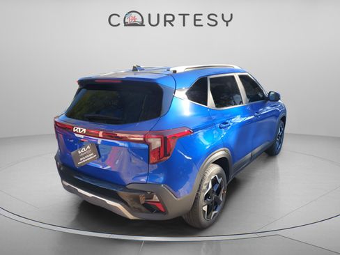New 2026 Kia Seltos S FWD image 4
