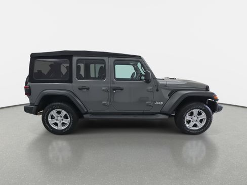 Used 2021 Jeep Wrangler Unlimited Sport image 2