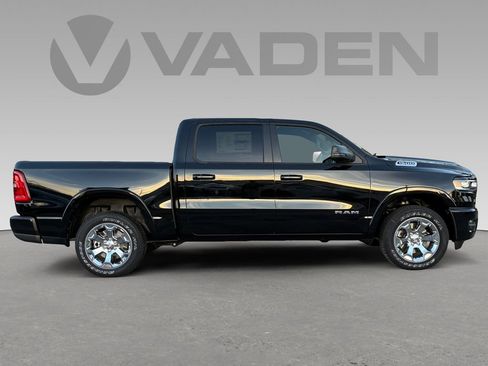 New 2026 RAM 1500 Big Horn AWD/4WD image 7