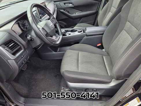 Used 2025 Nissan Rogue SV AWD/4WD image 9