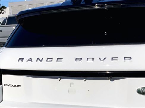 Used 2018 Land Rover Range Rover Evoque SE Premium AWD/4WD image 27