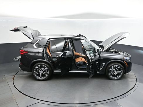 Used 2026 BMW X5 sDrive40i w/ Parking Assistance Package RWD image 50
