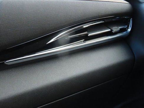 New 2025 Buick Envista Avenir image 23