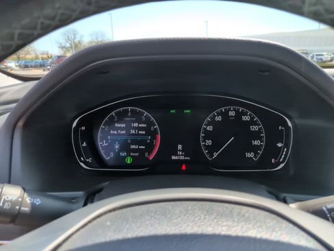 Used 2018 Honda Accord Touring image 27