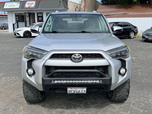 Used 2015 Toyota 4Runner SR5 Premium AWD/4WD image 2