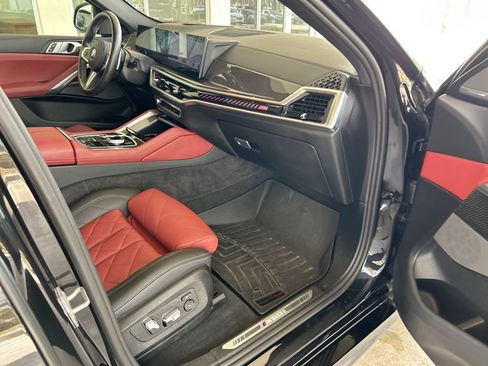 Used 2024 BMW X6 M60i image 27