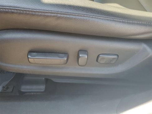 Used 2017 Acura RDX FWD image 18