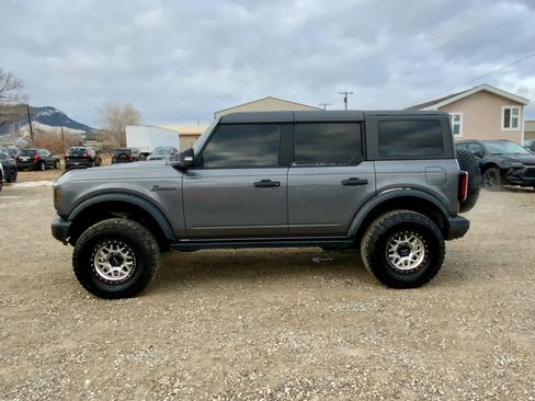Used 2022 Ford Bronco Badlands image 2