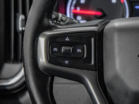 Used 2022 Chevrolet Silverado 2500 LT w/ Convenience Package AWD/4WD image 17