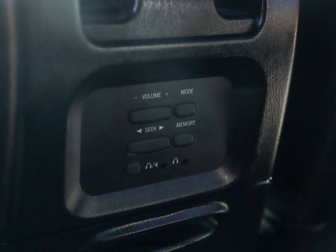 Used 2003 Ford F150 Harley-Davidson image 26