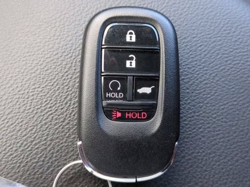 Used 2025 Honda CR-V Sport image 25