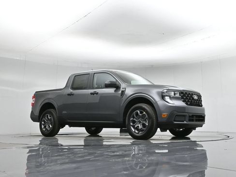 New 2026 Ford Maverick XLT FWD image 4