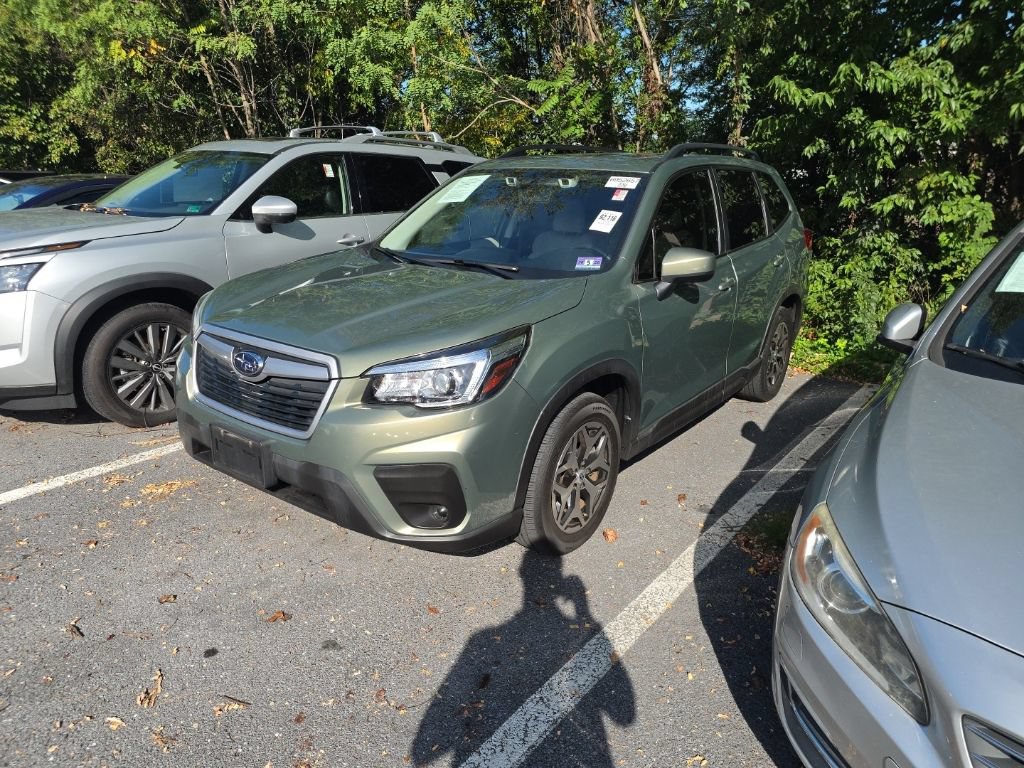 Used 2019 Subaru Forester Premium AWD/4WD image 1