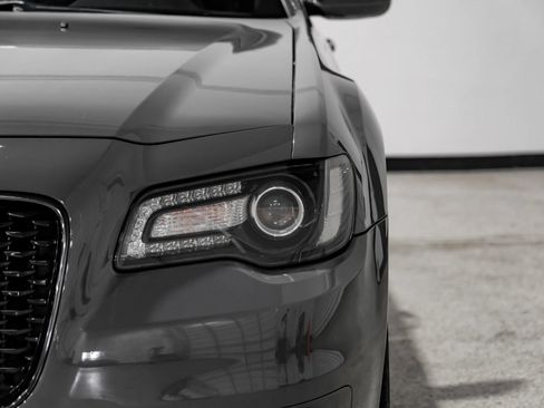 Used 2017 Chrysler 300 S w/ S Model Appearance Package RWD image 57