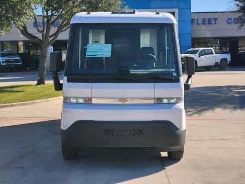 New 2025 Chevrolet Brightdrop 600 image 10