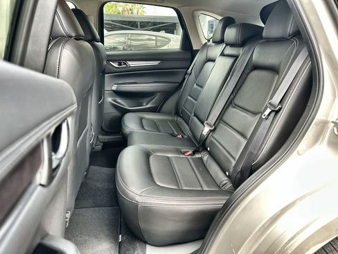 Used 2025 MAZDA CX-5 AWD 2.5 S w/ Premium Plus Pkg image 4